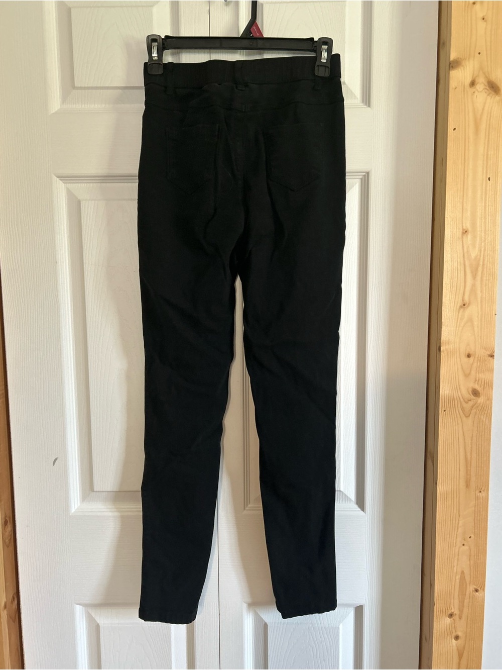 SHEIN Black High-Rise Skinny Jeans with Button-Front - Picture 2 of 2